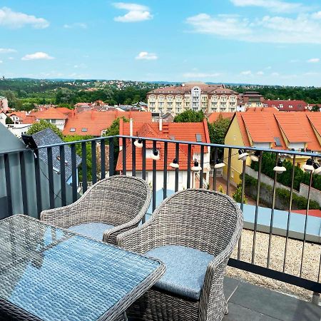 Panorama View Apartment In City Center Хевіз Екстер'єр фото